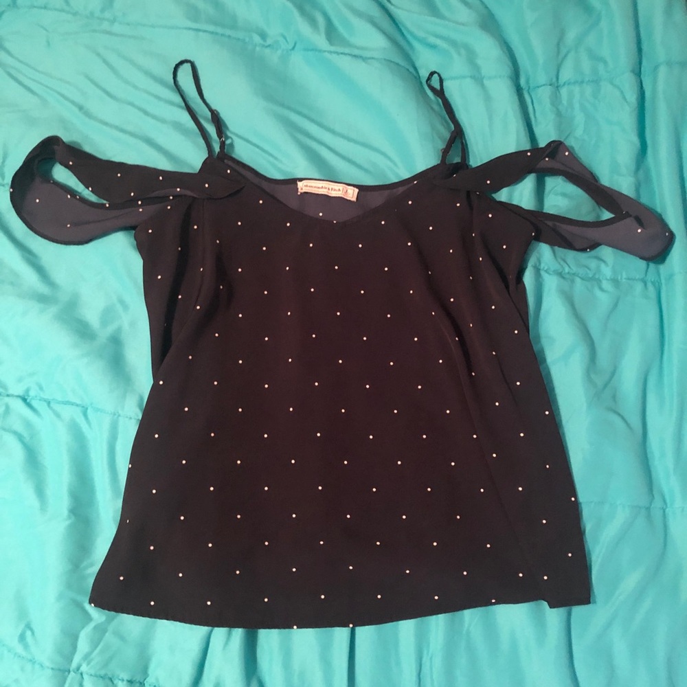Abercrombie and Fitch Polk a dot blouse